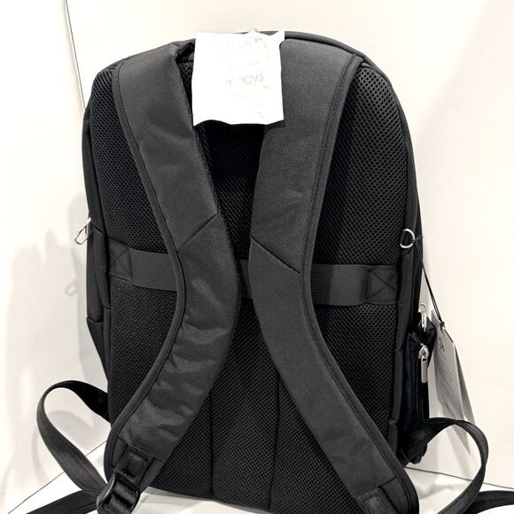 TRAVELON Anti-Theft Classic /Anti-Theft Classic Large Backpack - Picture 15 of 15